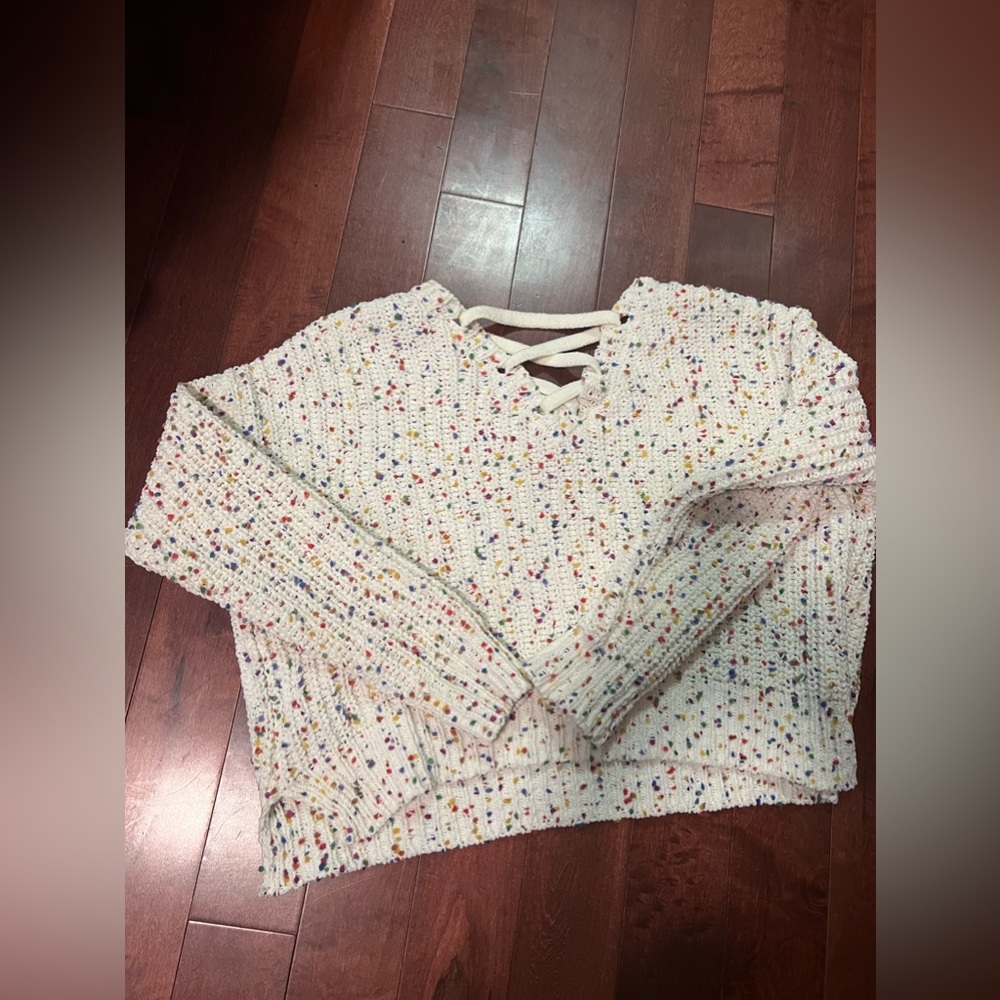 Sweater - Picture 2 of 3